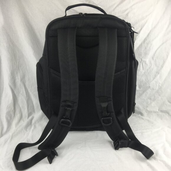 TUMI Alpha 3 T-Pass Business Class Brief Pack - Picture 4 of 16